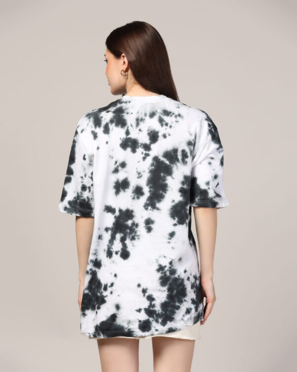 White Black Off Shoulder Scrunch T- Shirt for Women By Dei Lusso - Image 2