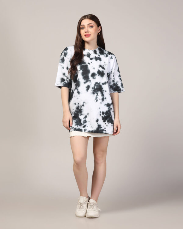 White Black Off Shoulder Scrunch T- Shirt for Women By Dei Lusso - Image 3