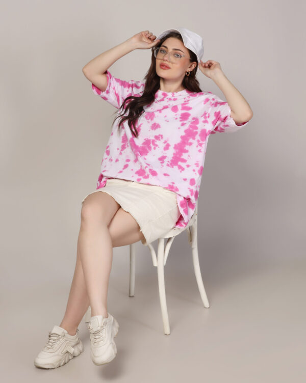 White Pink Oversize Scrunch T- Shirt for Women By Dei Lusso - Image 9