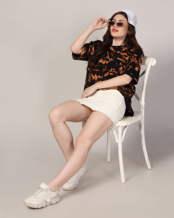 Black Beige Off Shoulder Scrunch T- Shirt for Women By Dei Lusso - Image 7