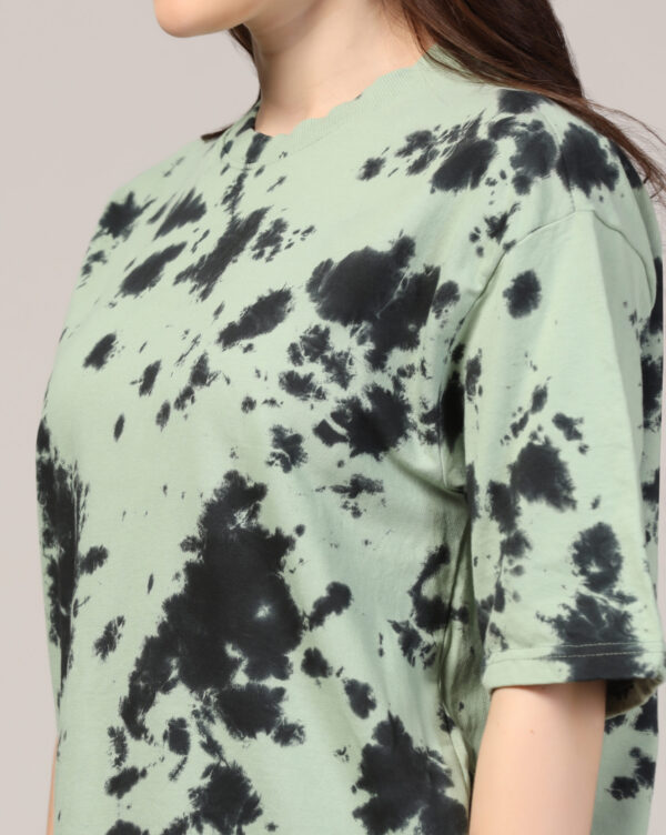 Sage Green Black Oversize Scrunch T- Shirt for Women By Dei Lusso - Image 6