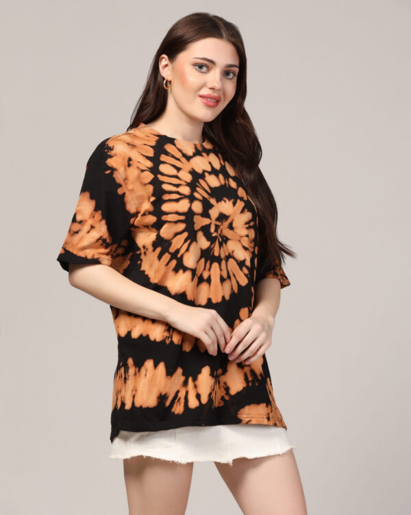 Black Beige Off Shoulder Spiral Pattern T- Shirt for Women By Dei Lusso - Image 2