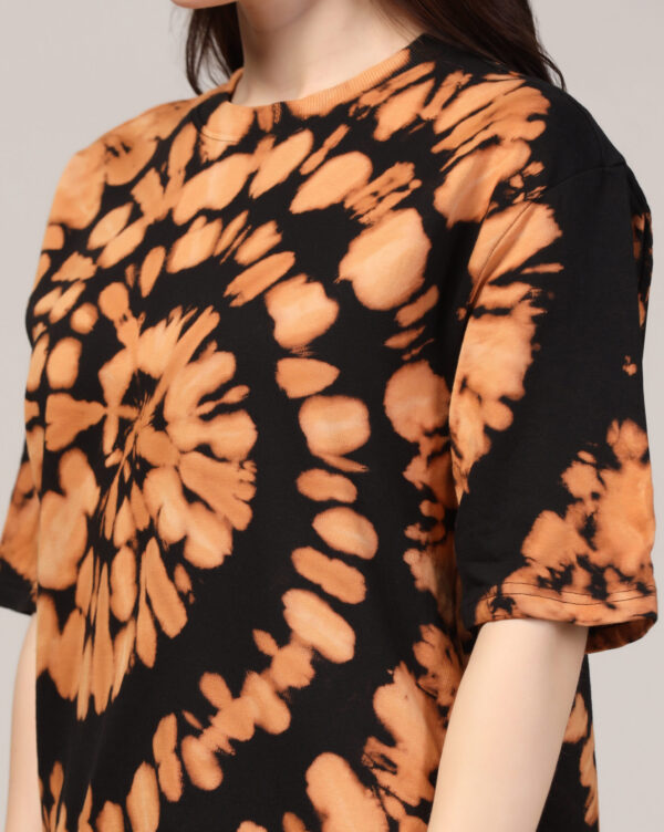 Black Beige Off Shoulder Spiral Pattern T- Shirt for Women By Dei Lusso - Image 9
