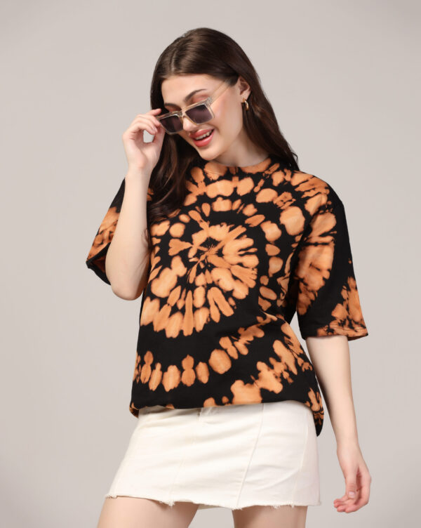 Black Beige Off Shoulder Spiral Pattern T- Shirt for Women By Dei Lusso - Image 6